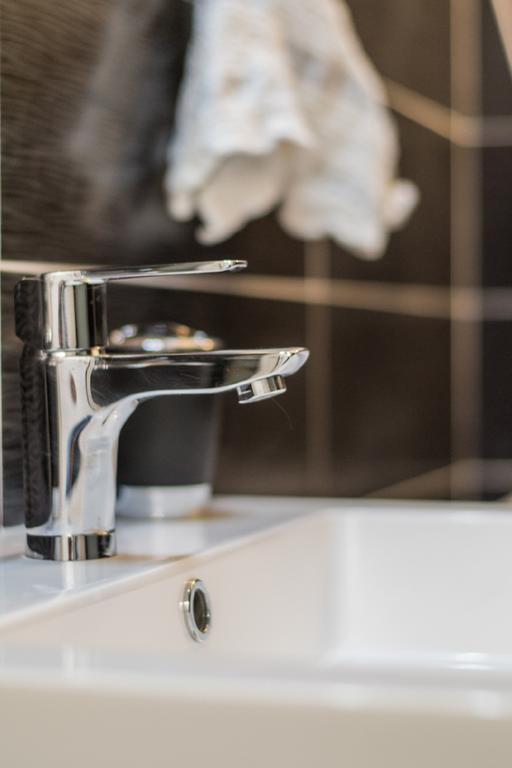 Sweethome Dijon - Black & White Bagian luar foto